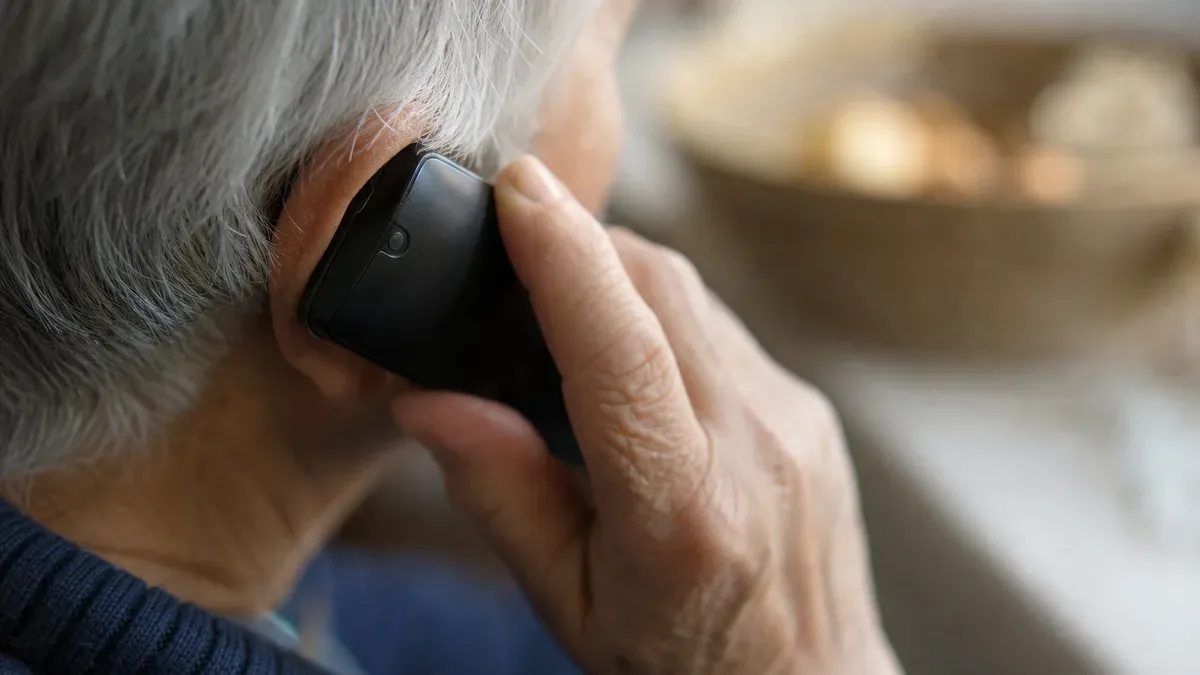 Telefon od rzekomego banku kosztował 50-latkę blisko 6 tysięcy złotych