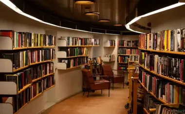 Klocki, książki i supermoce - biblioteka ruszyła do zabrzańskiej szkoły