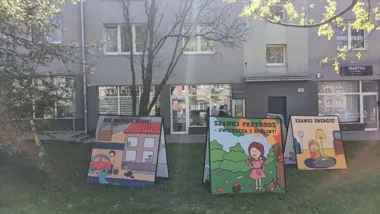 Dzieci z Helenki dały bibliotece zielony impuls na Dzień Ziemi