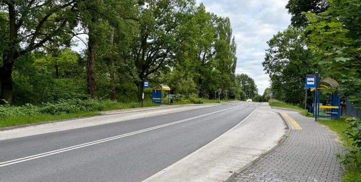 Przejście przy cmentarzu w Mikulczycach zyska światło po latach próśb