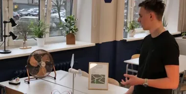 W Zabrzu otwarto pracownię, która zamienia chemię i fizykę w szkolne doświadczenie