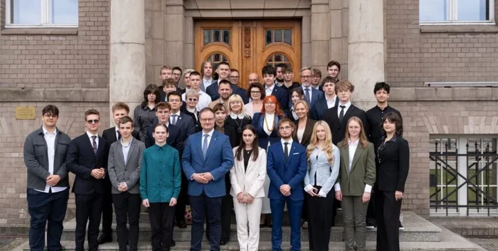 Młodzi radni zaczęli nową kadencję w Zabrzu. Piotr Piguła na czele rady