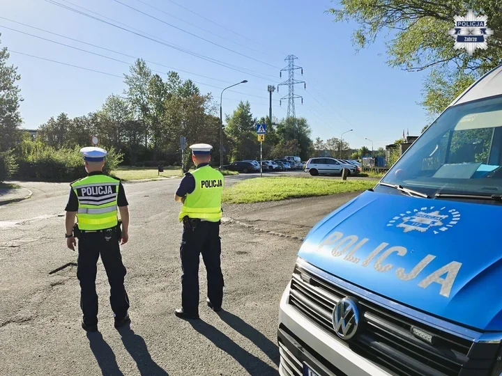 Więcej patroli przy szkołach w Zabrzu. Policjanci pilnują dzieci