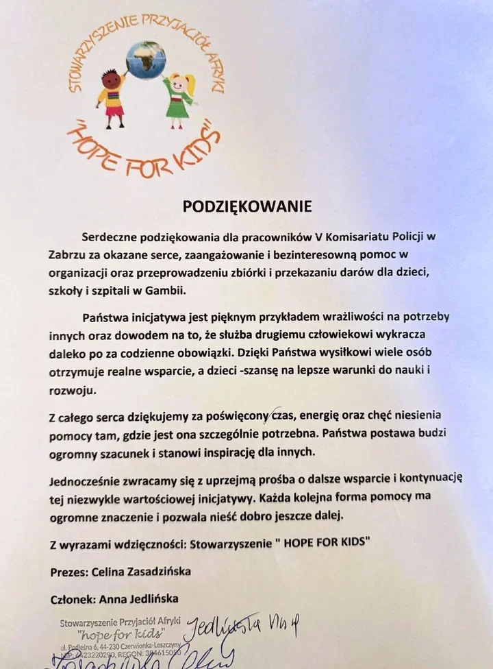 Komisariat V w Zabrzu zebrał dary dla Gambii. Fundacja podziękowała policjantom