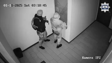 Po włamaniu przy Piekarniczej policja w Zabrzu ujawniła wizerunek sprawców